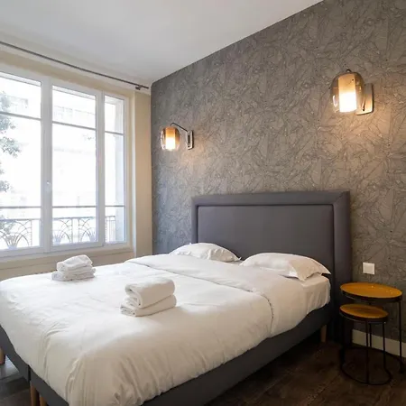 Apartment Beaubourg Loft Pompidou Paris