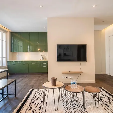Beaubourg Loft Pompidou Apartment